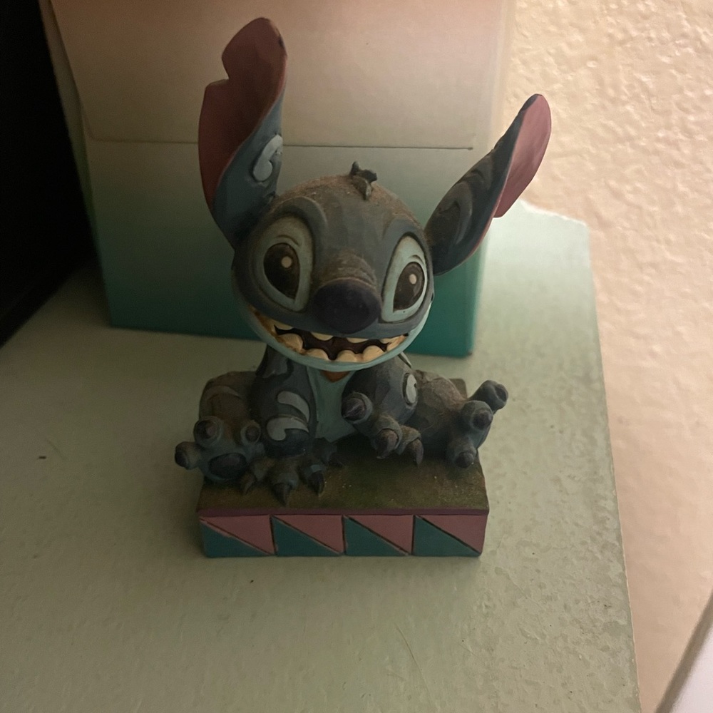 Stitch figurine